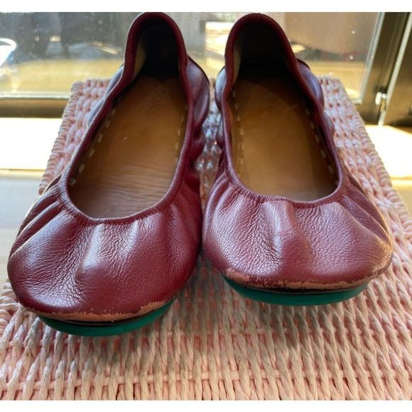 Tieks Cardinal Red Flats, sz 10 - Picture 6 of 7
